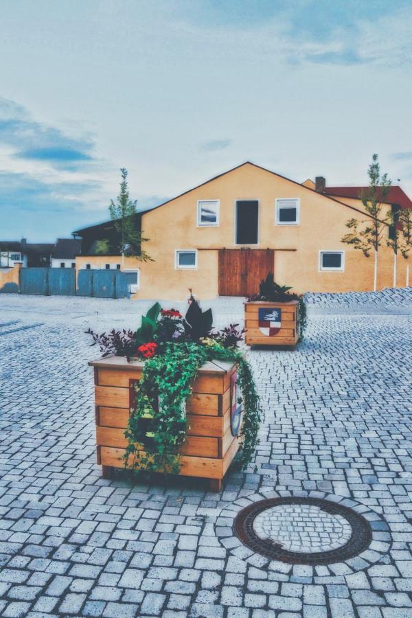 La Toskana Apartment Ihr Rueckzugsort Am Regen Zeitlarn Eksteriør bilde