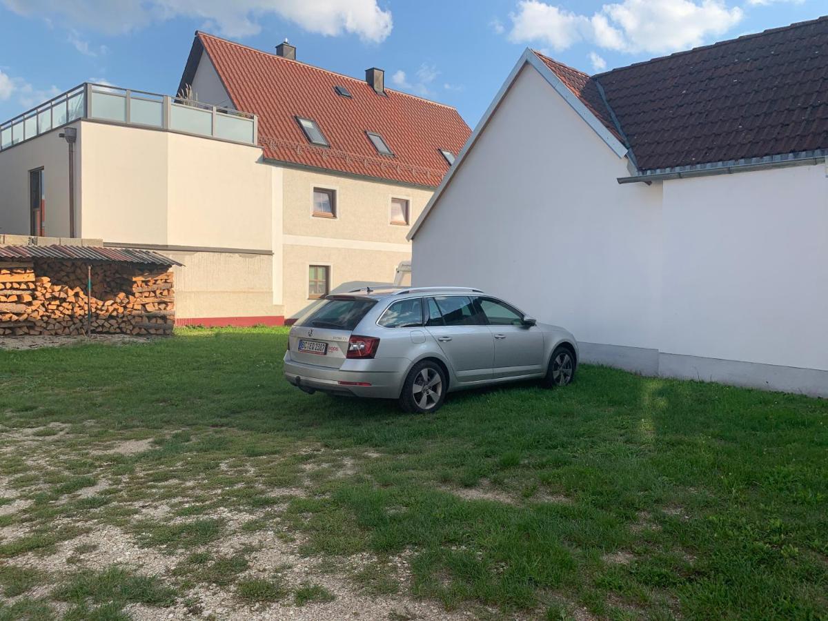 La Toskana Apartment Ihr Rueckzugsort Am Regen Zeitlarn Eksteriør bilde