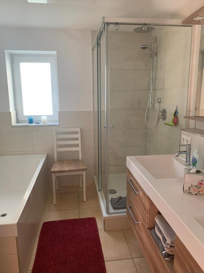 La Toskana Apartment Ihr Rueckzugsort Am Regen Zeitlarn Eksteriør bilde